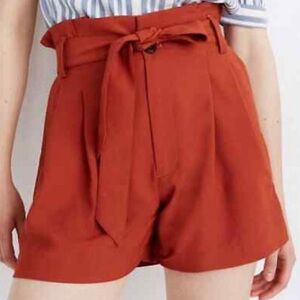 New with tags Madewell paper bag shorts